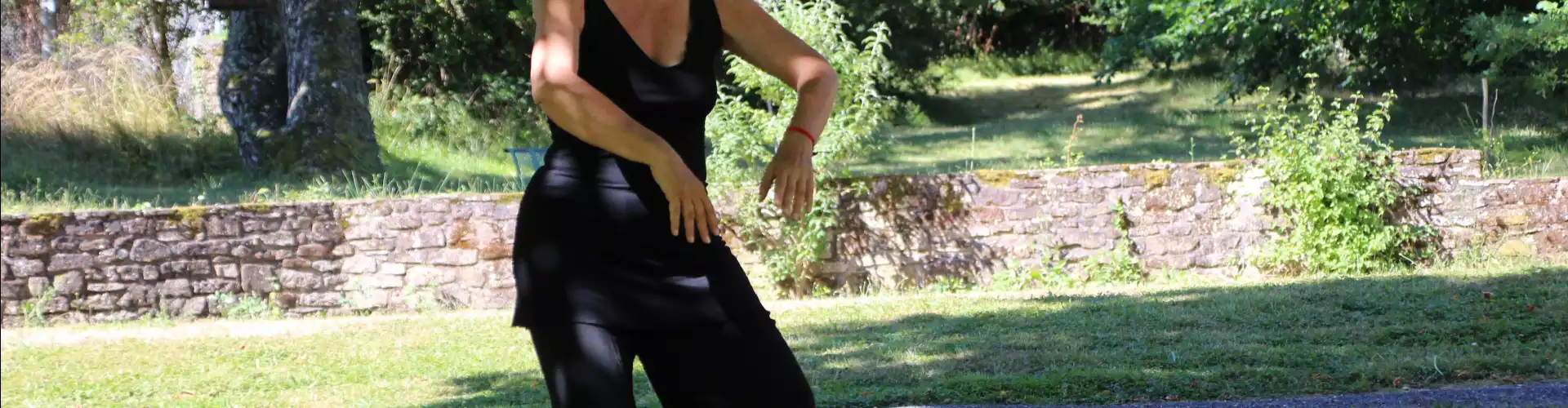 Méditation Qi Gong - Online Class by Cassaundra Paolini