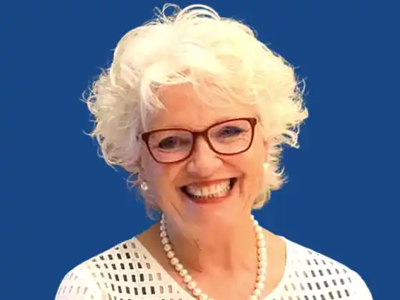 Dr. Linda Howe,
                            Spirituality
                            Expert at Giới thiệu gói tâm linh 2