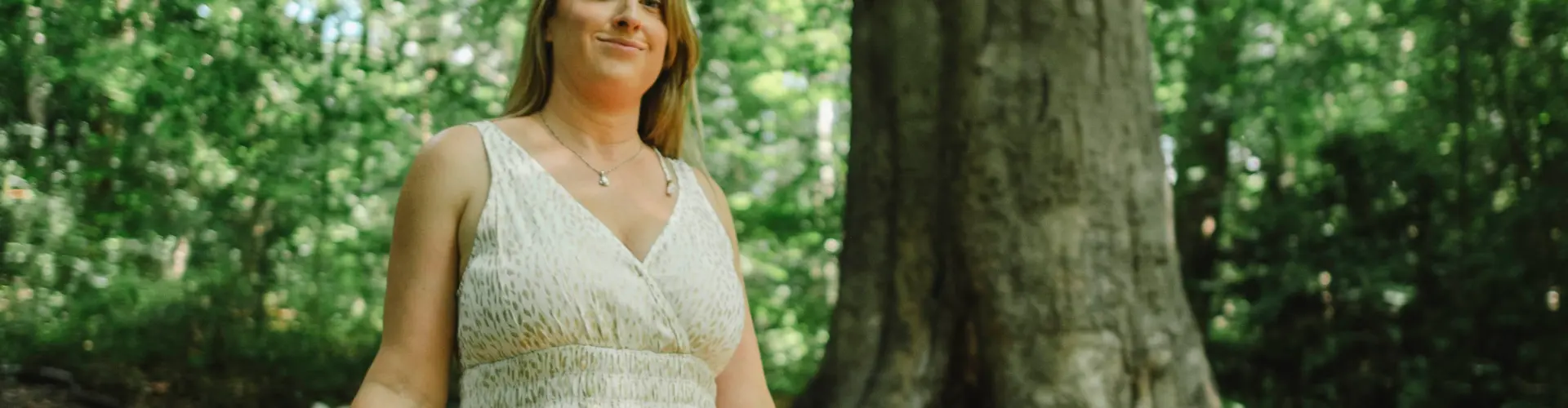Yoga rigenerativo con Sarah Evans (blocco di 5 settimane) - Online Class by Sarah Evans 