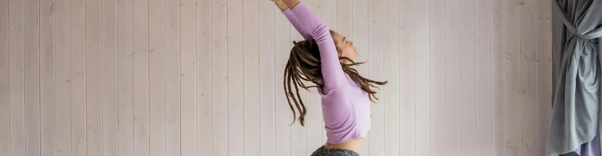 瑜珈流 - Online Class by Just Plain  Yoga